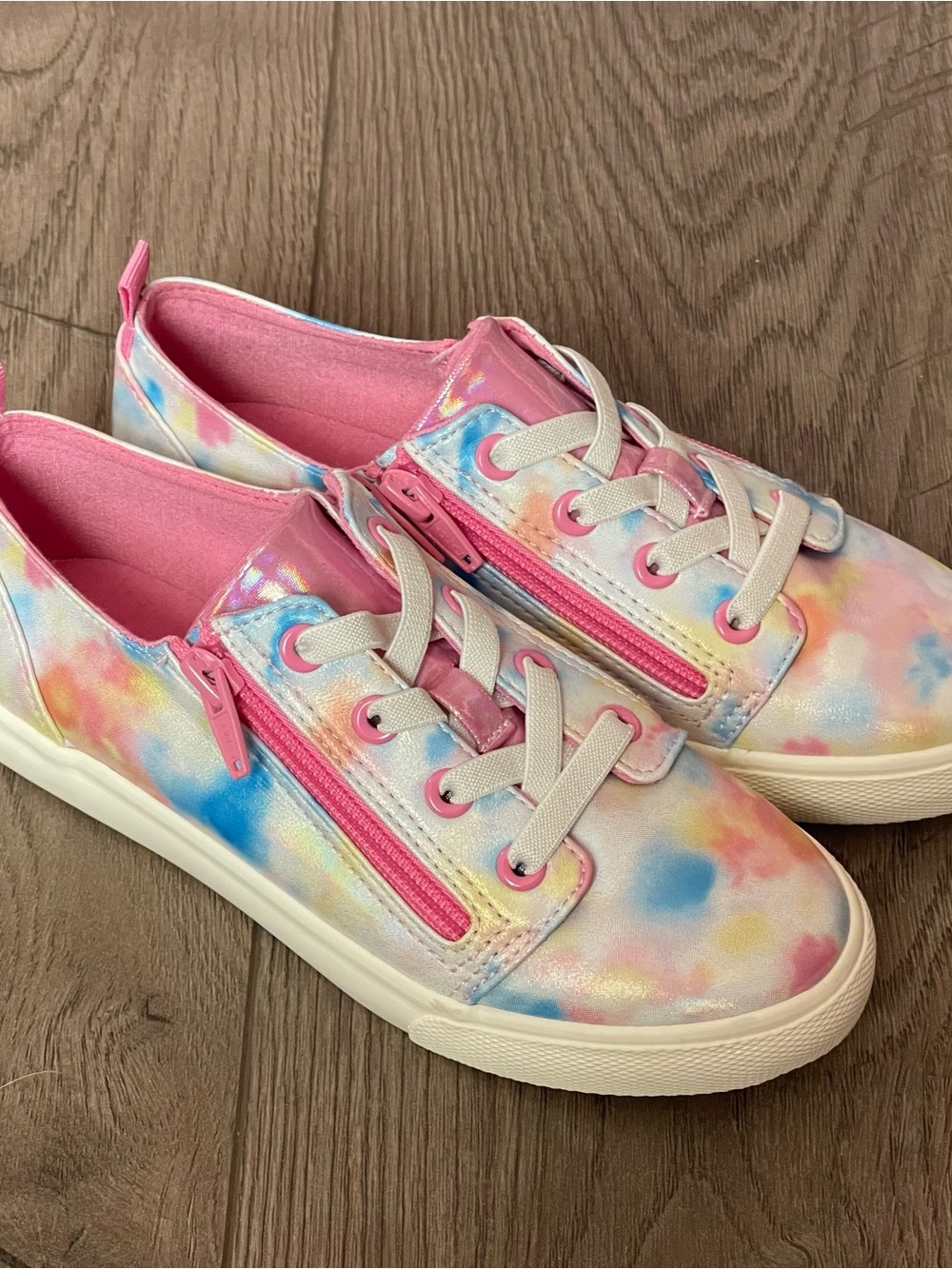 Cat & Jack Lucian Girls Size 2 Tie Dye Double Zipper Sneakers